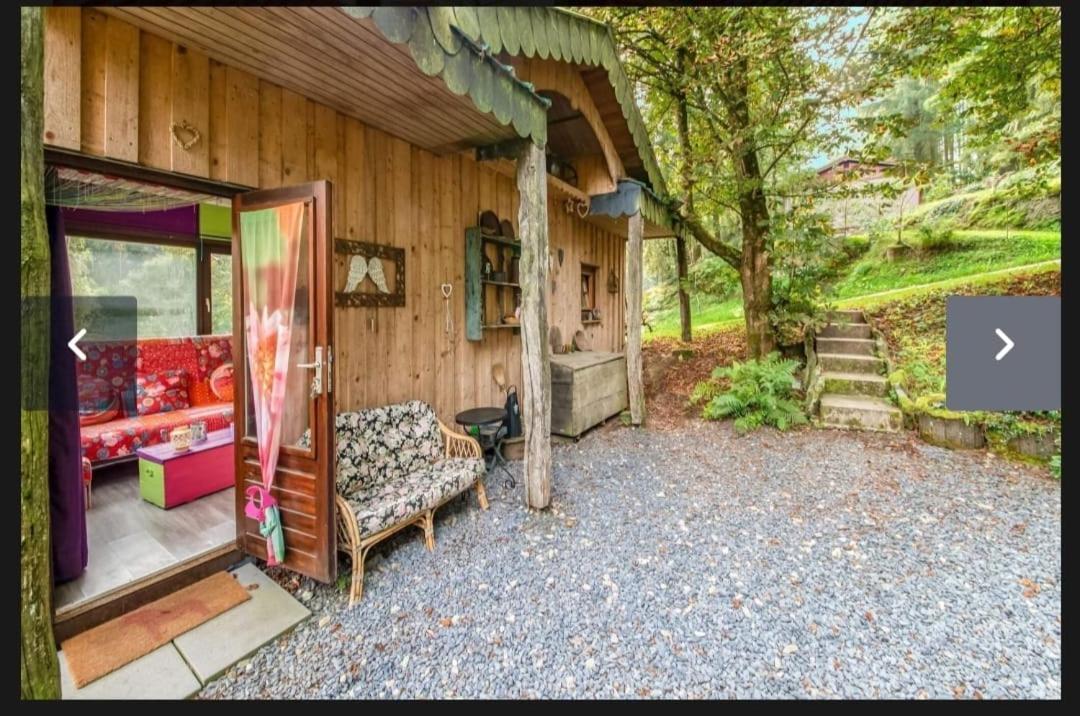 Yourte Mongole Et Cabane Houffalize Eksteriør billede